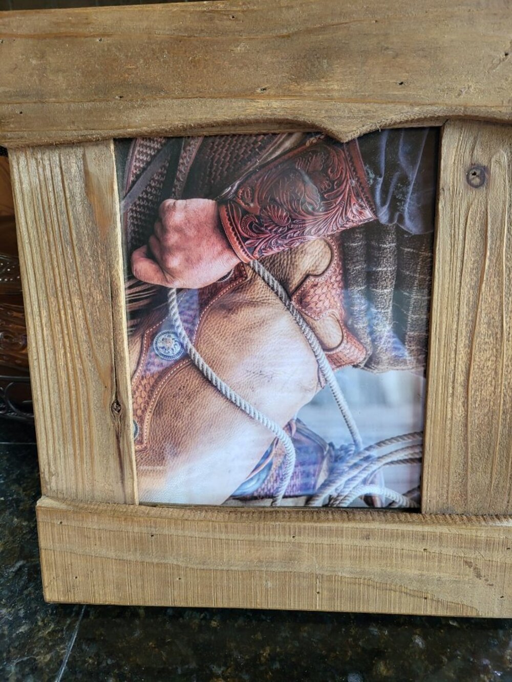 NWOT Rustic Raised Edge Barnwood Photo Frame - Hang or Stand Options